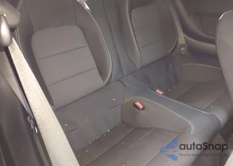 2015 Ford Mustang V6 из США, поврежденный, VIN 1FA6P8AM1F5306762